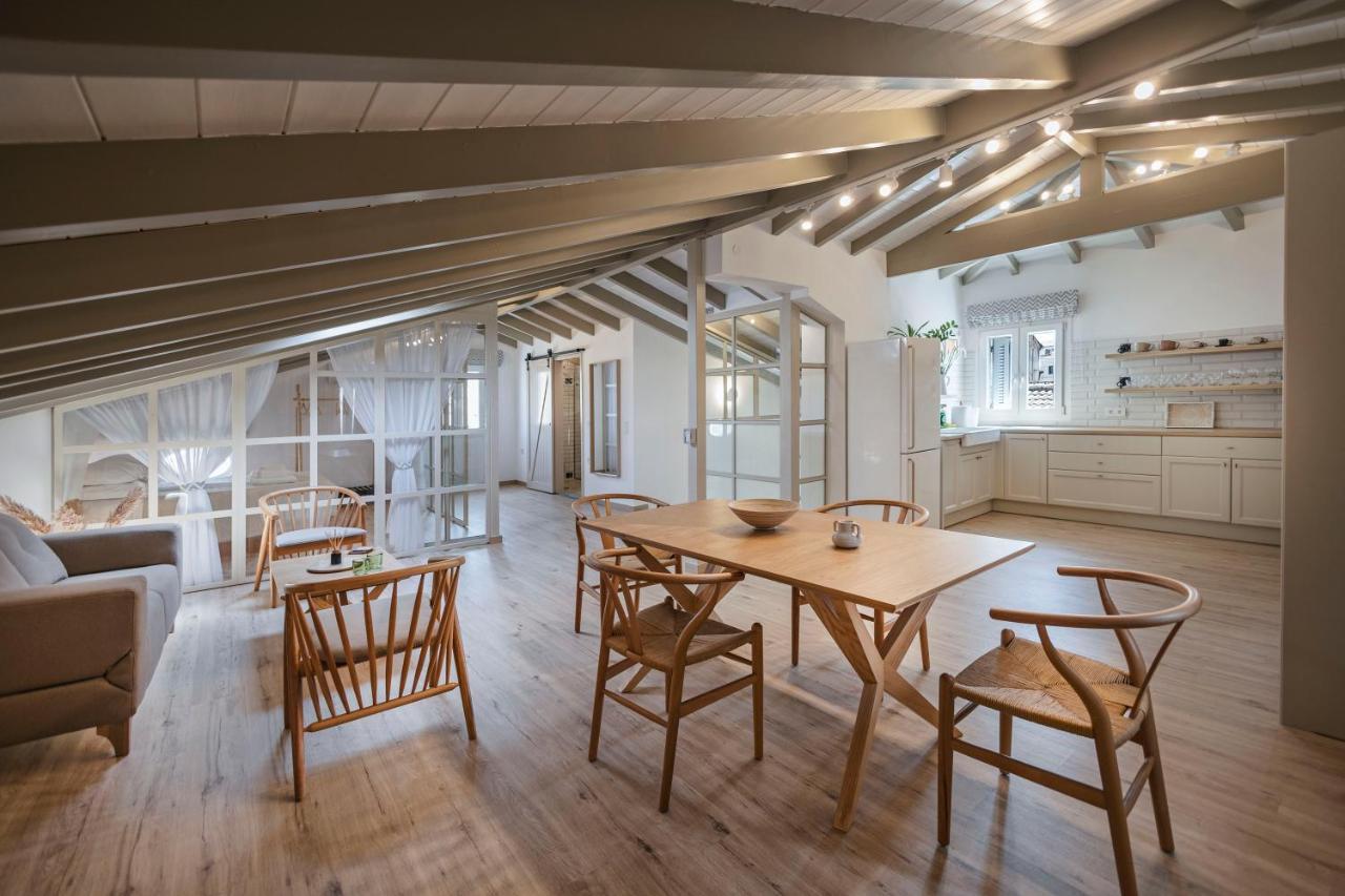 דירות Pentanemi Loft, Corfu Old Town מראה חיצוני תמונה